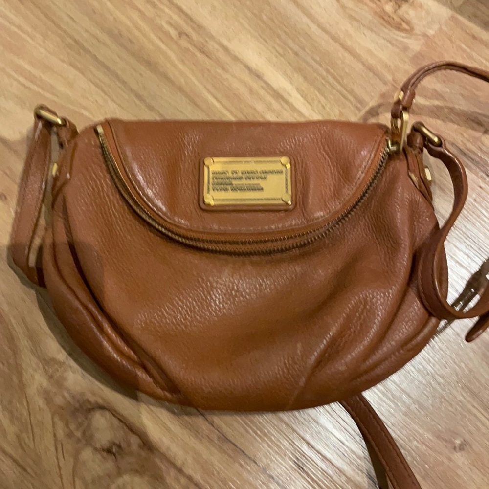 Brown leather cross body bag